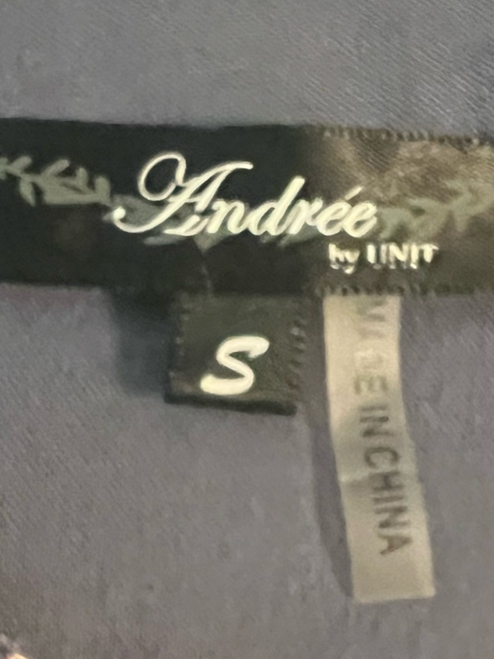 Embroidered Floral V-Neck Tunic, Andree by Unit, size Small - Picture 7 of 8